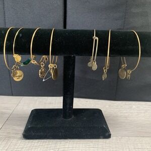 Lot of 7 Alex And Ani Gold tone Charm bracelets 6-8 Inches